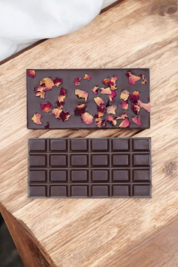 🍫 Tablette Bio – Chocolat Noir & Pétales de Rose